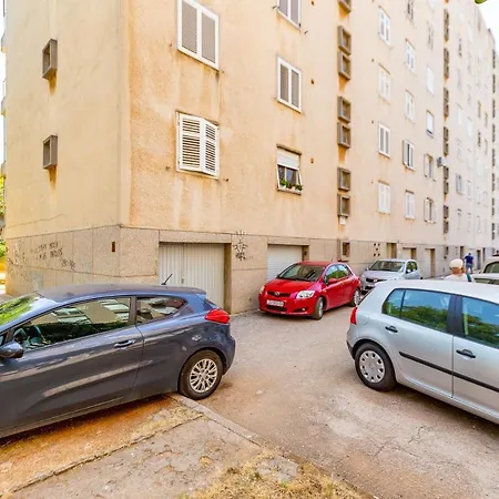 Boki 4 * Zadar